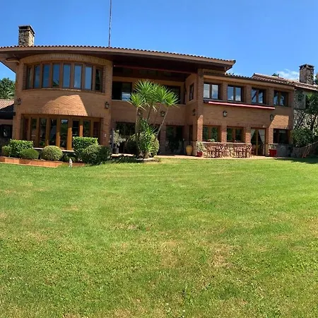 Basque Palace, Mansion Con Jardín, Barbacoa, Gimnasio, Piscina, Sauna