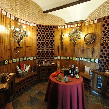 ホームステイ Basque Palace, Mansion Con Jardin, Barbacoa, Gimnasio, Piscina, Sauna