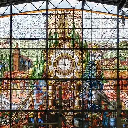 Basque Palace, Mansion Con Jardin, Barbacoa, Gimnasio, Piscina, Sauna ホームステイ *