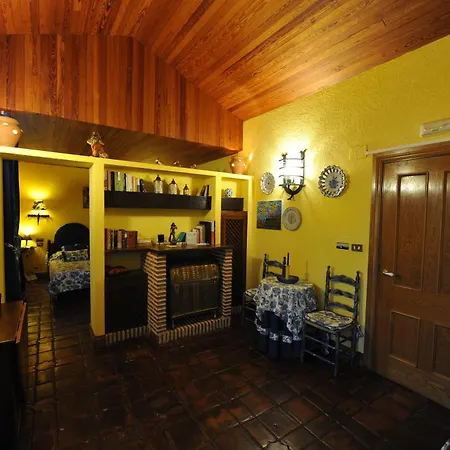 Basque Palace, Mansion Con Jardin, Barbacoa, Gimnasio, Piscina, Sauna ホームステイ *