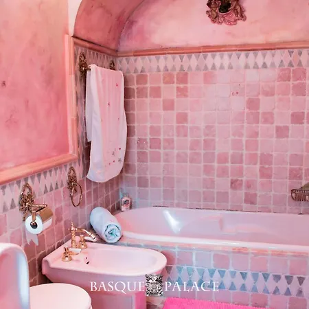 Basque Palace, Mansion Con Jardín, Barbacoa, Gimnasio, Piscina, Sauna Habitación en casa particular