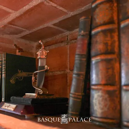 Basque Palace, Mansion Con Jardín, Barbacoa, Gimnasio, Piscina, Sauna